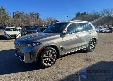 2024 BMW X5 xDrive40I z USA, uszkodzony, nr VIN 5UX23EU07R9T67105